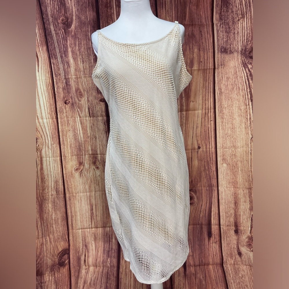Venus cream lace nude overlay lining spaghetti strap mini dress Women’s size L?